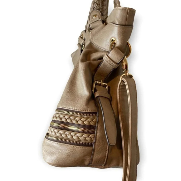Hibou Tan Shoulder/Crossbody Bag with Braid &  Zipper Details - Picture 7 of 16